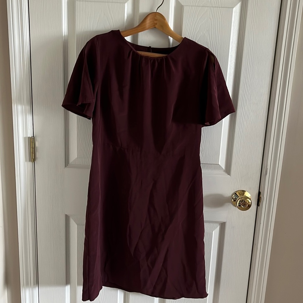 Ann Taylor Factory Petite Maroon Pleated Dress Size 8 Petite
